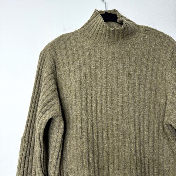 Abercrombie & Fitch VTG Wool Turtleneck Sweater Knit Elbow Patch Mens Small - Picture 2 of 7